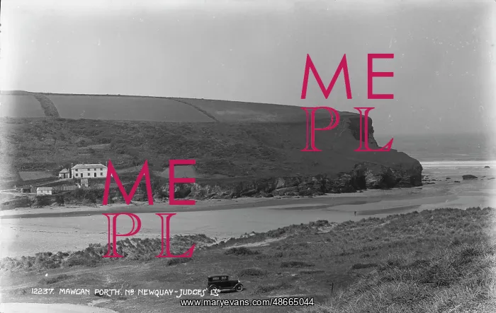  : Scenic View of Mawgan Porth