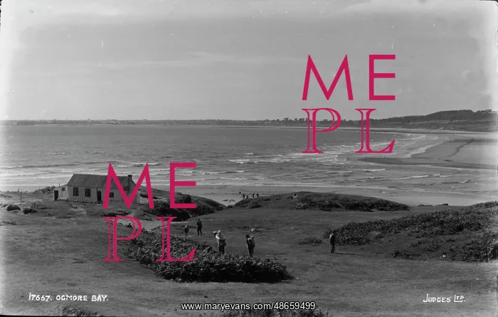 : Scenic View of Ogmore Bay : Scenic View of Ogmore Bay