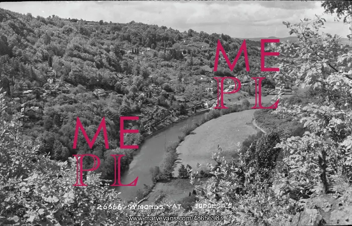 : Scenic View of Symonds Yat : Scenic View of Symonds Yat
