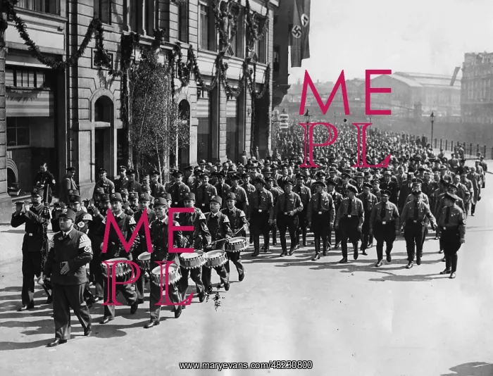 : Scherl employees on May 1, 1937 : Scherl employees on May 1, 1937