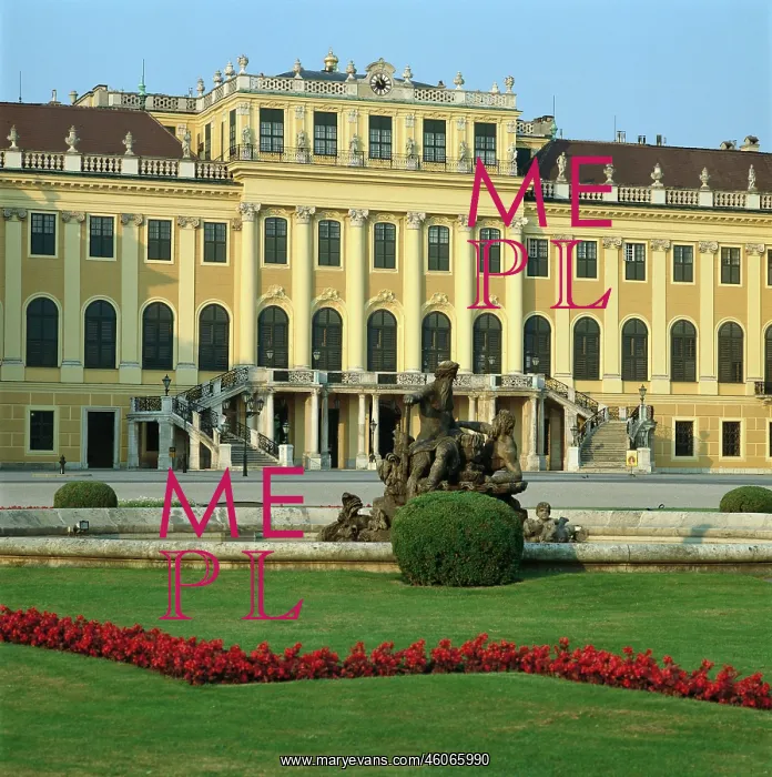 : Schoenbrunn palace : Schoenbrunn palace