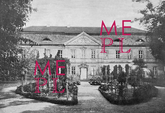 : The Schoenhausen Palace, 1910 : The Schoenhausen Palace, 1910