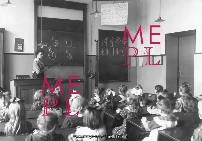 : School class from 1919 : School class from 1919