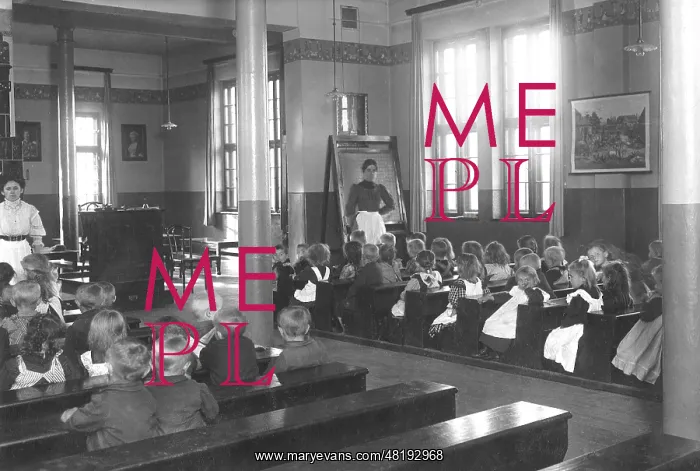 : School education in Upper Silesia, 1909 : School education in Upper Silesia, 1909