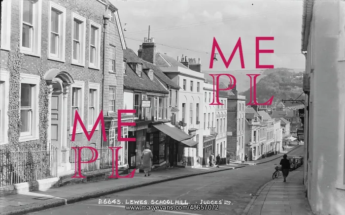 : School Hill in Lewes : School Hill in Lewes