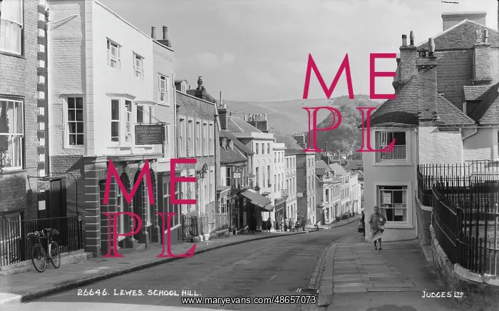 : School Hill in Lewes : School Hill in Lewes