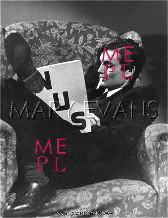 : SCHOOLBOY WITH NUS BOOK : SCHOOLBOY WITH NUS BOOK