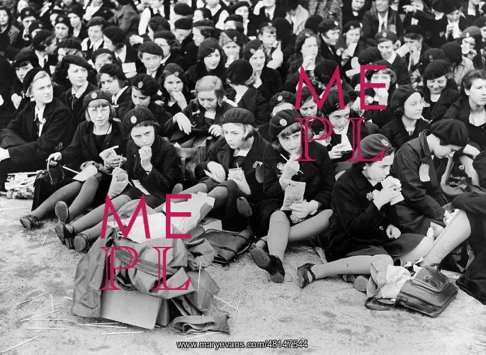 : Schoolgirls in Great Britain, 1937 : Schoolgirls in Great Britain, 1937