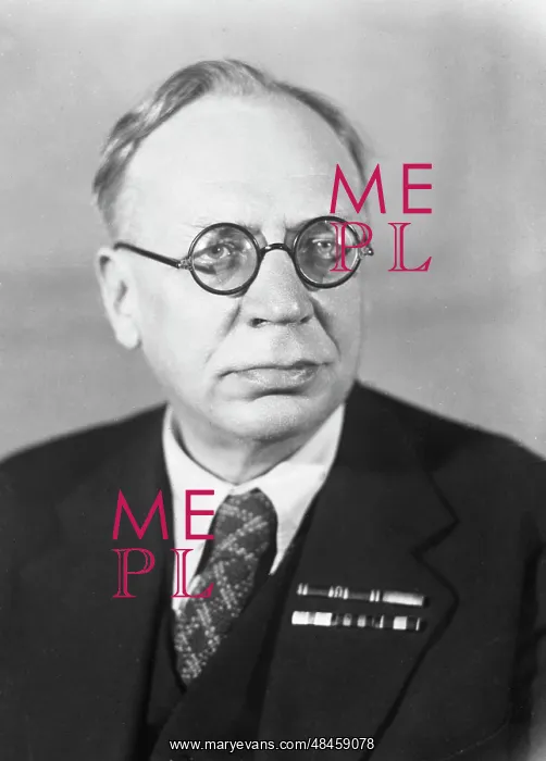 : Scientist Vladimir Wiese : Scientist Vladimir Wiese