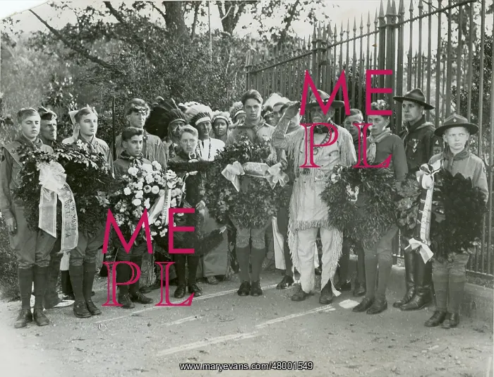 : Scout pilgrimage to Roosevelt's Grave : Scout pilgrimage to Roosevelt's Grave
