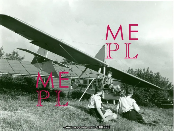 : Scouts with Elliotts Primary EoN Glider : Scouts with Elliotts Primary EoN Glider