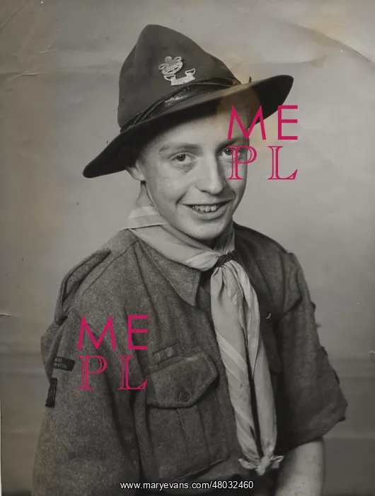 : Scouts during Wartime : Scouts during Wartime