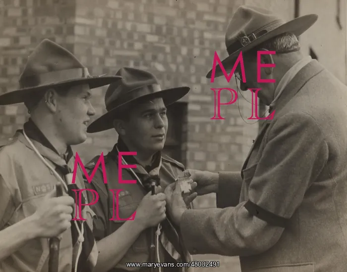 : Scouts during Wartime : Scouts during Wartime