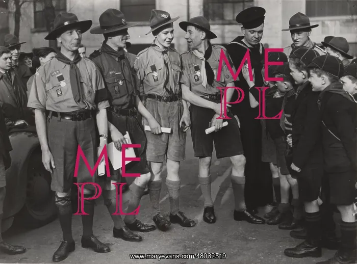: Scouts during Wartime : Scouts during Wartime