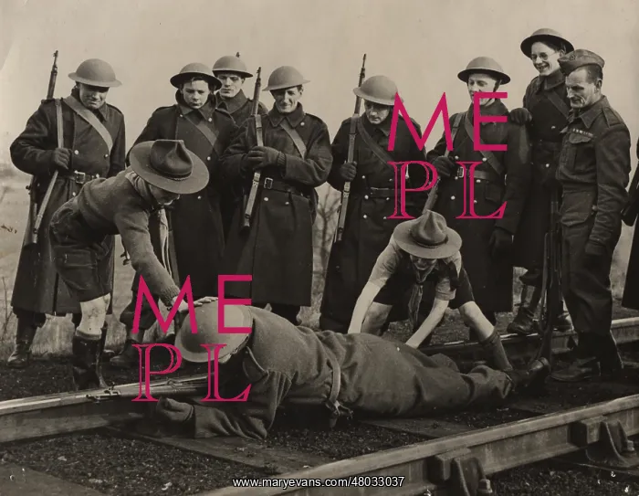 : Scouts during Wartime : Scouts during Wartime