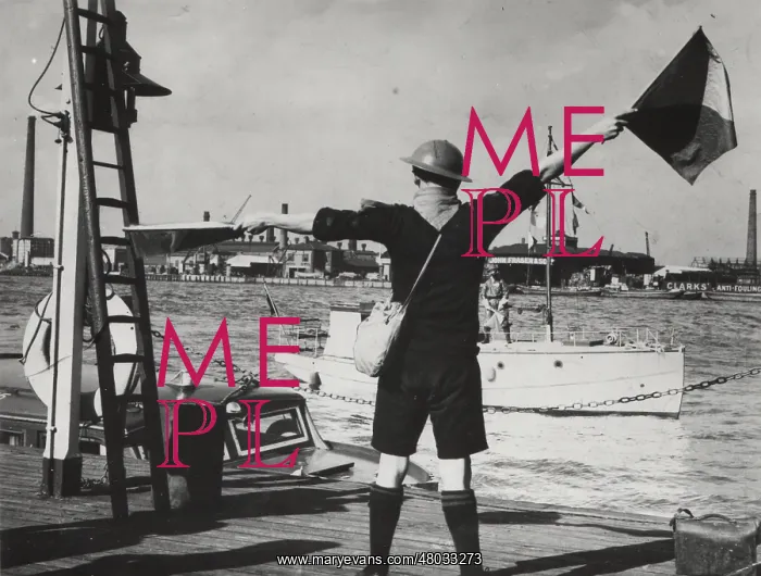 : Scouts during Wartime : Scouts during Wartime