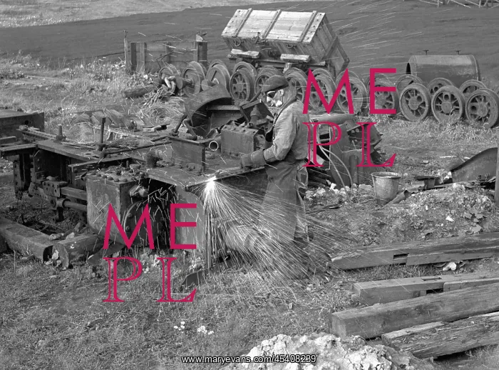 : Scrap iron : Scrap iron