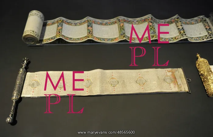 : Scroll of Esther with miniature illustrations by the scribe : Scroll of Esther with miniature illustrations by the scribe