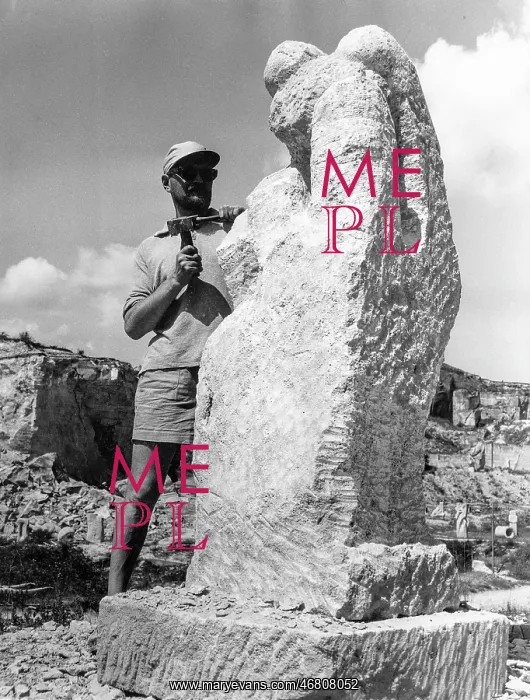 : Sculptor Arne Lindqvist : Sculptor Arne Lindqvist