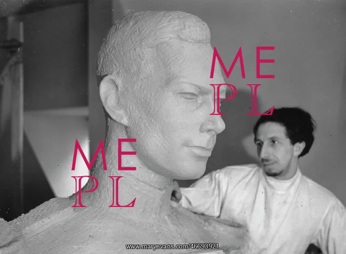 : The sculptor Oscar Nemon with a monumental : The sculptor Oscar Nemon with a monumental