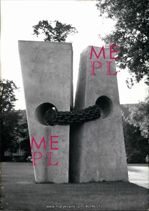 : Sculpture demanding German unity, Munster : Sculpture demanding German unity, Munster