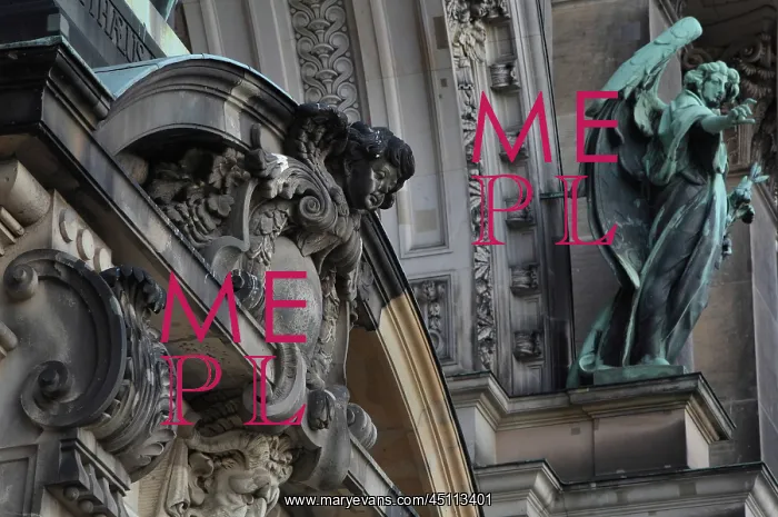 : Sculpture on facade, Berliner Dom, Berlin, Germany : Sculpture on facade, Berliner Dom, Berlin, Germany