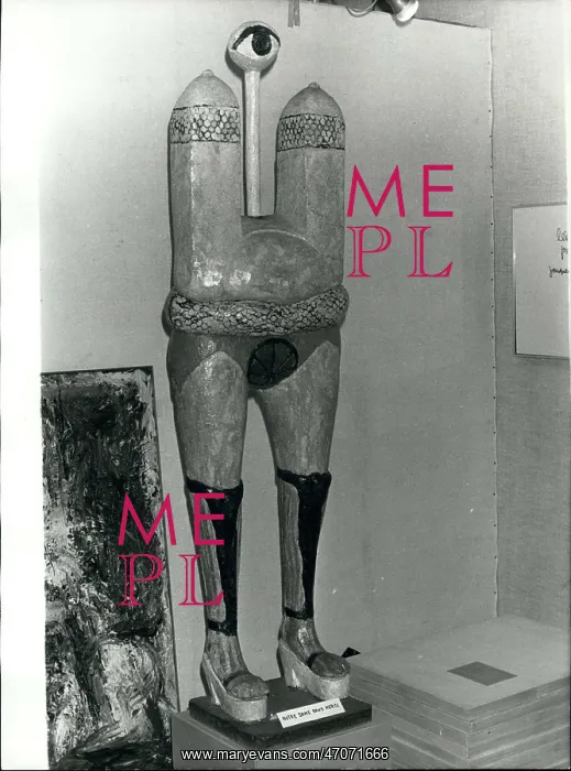 : Sculpture, Female Cyclops, exhibition in Paris : Sculpture, Female Cyclops, exhibition in Paris