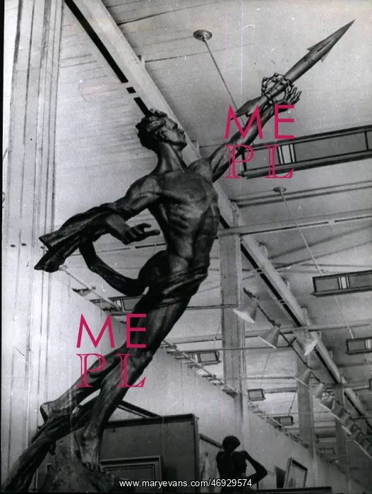 : Sculpture by Grigoriy Postnikov, exhibition in Moscow : Sculpture by Grigoriy Postnikov, exhibition in Moscow