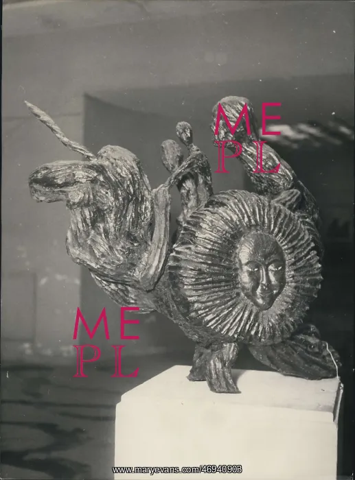 : Sculpture by Mar Normany, exhibition in Paris : Sculpture by Mar Normany, exhibition in Paris