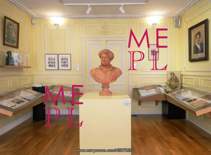 : Sculpture, Musee Alexandre-Dumas, Villers-Cotterets, Picardy : Sculpture, Musee Alexandre-Dumas, Villers-Cotterets, Picardy