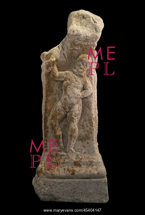 : Sculpture, Musee Archeologique, Saintes, Nouvelle-Aquitaine : Sculpture, Musee Archeologique, Saintes, Nouvelle-Aquitaine