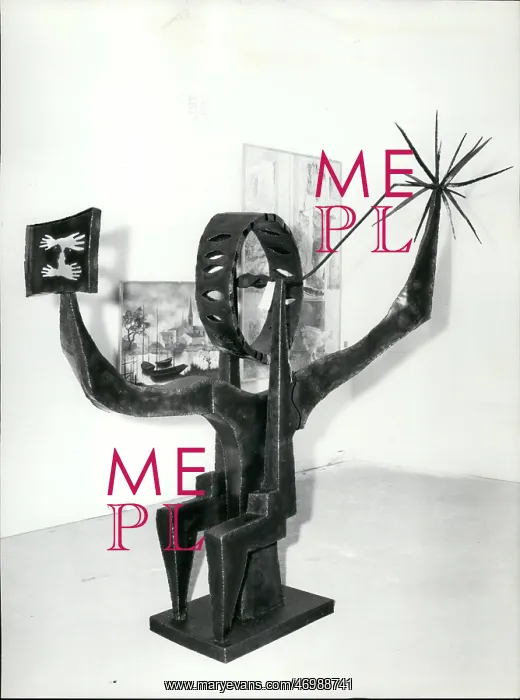 : Sculpture at Museum of Modern Art, Paris : Sculpture at Museum of Modern Art, Paris