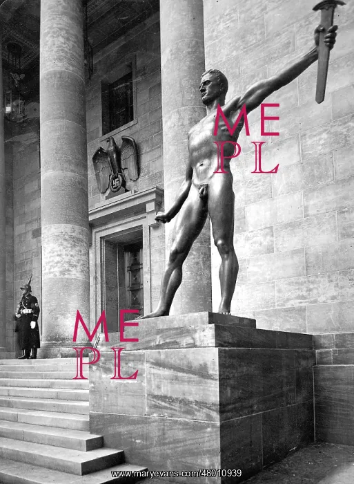 : The sculpture The Party by Arno Breker in the courtyard of : The sculpture The Party by Arno Breker in the courtyard of