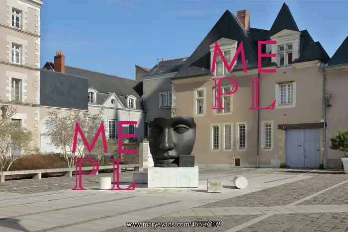 : Sculpture, Place Saint Eloi, Angers, Maine-et-Loire, France : Sculpture, Place Saint Eloi, Angers, Maine-et-Loire, France