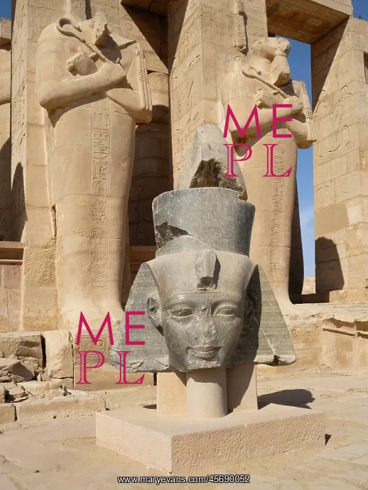 : Sculpture, Second courtyard, Ramesseum, Theban Necropolis : Sculpture, Second courtyard, Ramesseum, Theban Necropolis