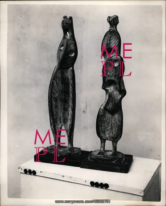 : Sculptures by Henry Moore, Leicester Galleries, London : Sculptures by Henry Moore, Leicester Galleries, London