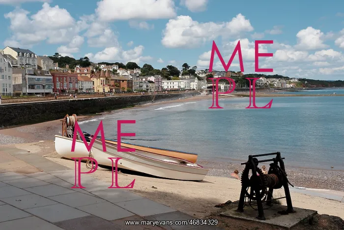 : Sea front at Dawlish, Devon : Sea front at Dawlish, Devon