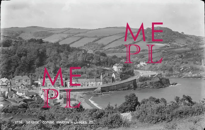 : Seaside View of Combe Martin : Seaside View of Combe Martin