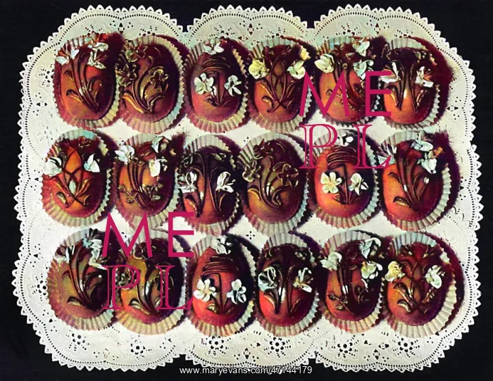 : Seasonable Cakes. Individual Easter Cake Eggs : Seasonable Cakes. Individual Easter Cake Eggs