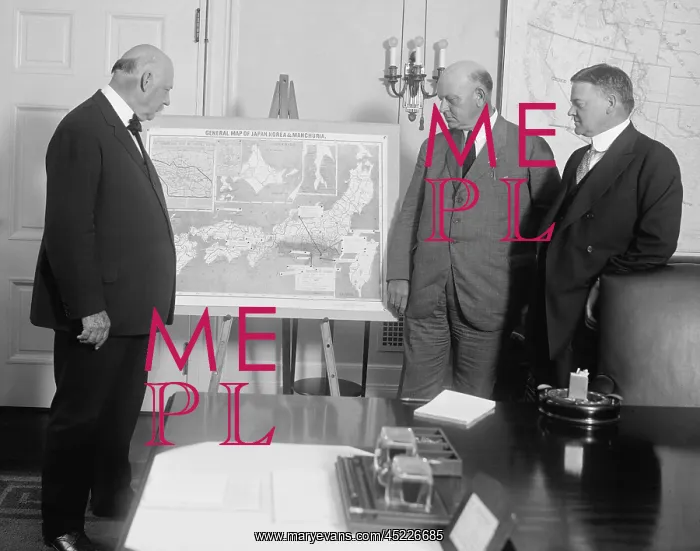: Sec. of War, John Weeks, Sec. of Navy, Edwin ? : Sec. of War, John Weeks, Sec. of Navy, Edwin ?