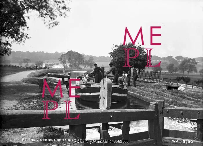 : At the Second Locks on the Lagan, Belfast : At the Second Locks on the Lagan, Belfast