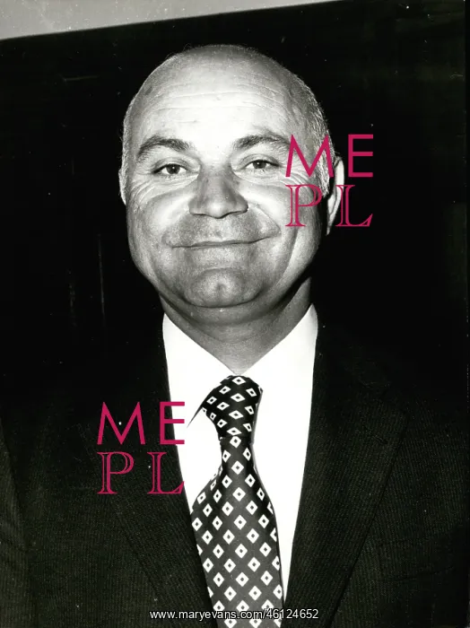 : Second Minister of Business Papadas : Second Minister of Business Papadas