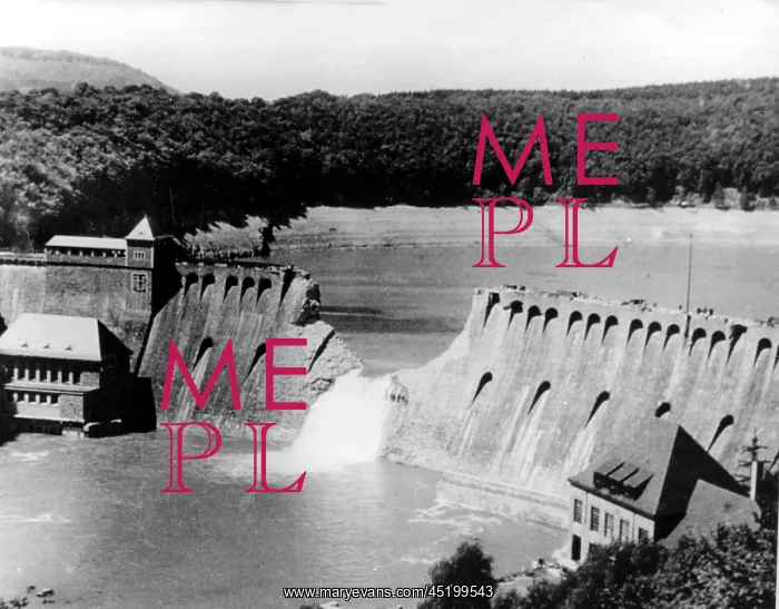 : Second World War - bombed Edertal dam : Second World War - bombed Edertal dam