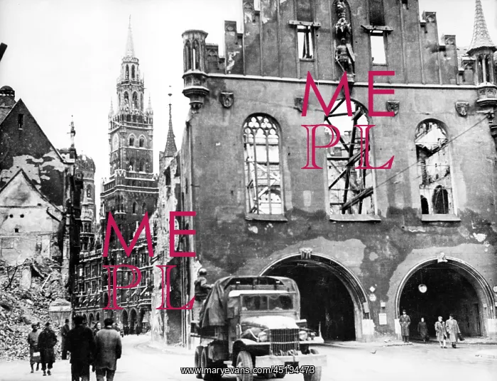  : Second World War - destroyed Munich
