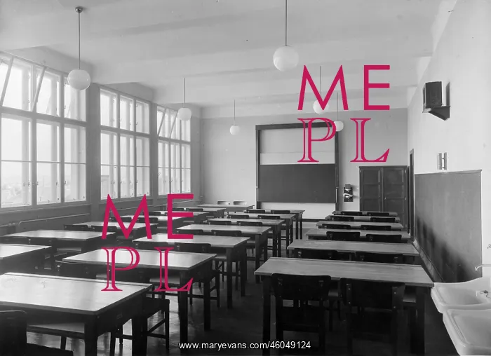 : Secondary modern school in Vienna : Secondary modern school in Vienna