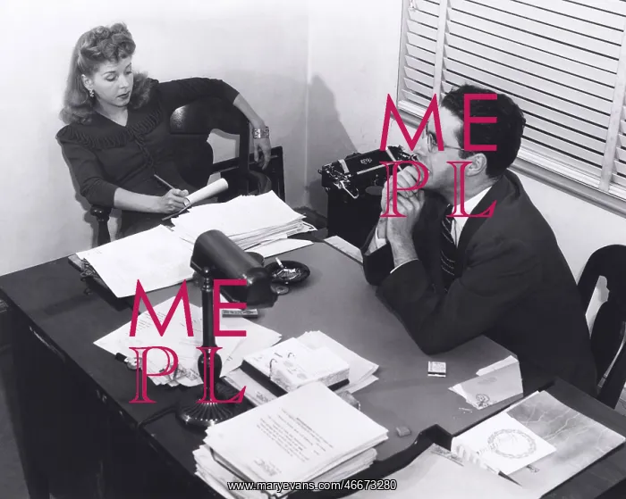 : Secretary and boss : Secretary and boss