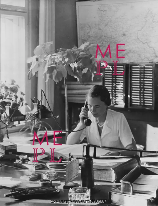 : Secretary on the phone, 1938 : Secretary on the phone, 1938