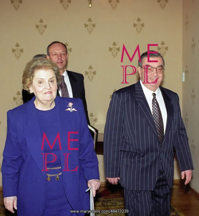 : US Secretary of State Albright and Russia Foreign : US Secretary of State Albright and Russia Foreign