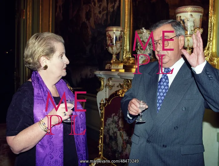 : US Secretary of State Albright and Russia Foreign : US Secretary of State Albright and Russia Foreign