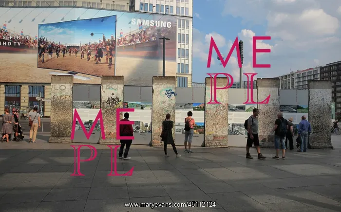 : Section of the Berlin Wall in the Potsdamerplatz : Section of the Berlin Wall in the Potsdamerplatz